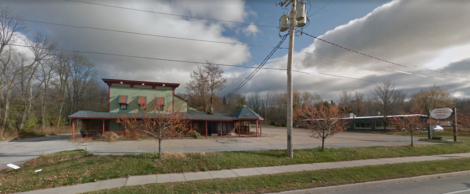 Sirloin Saloon: 2545 Shelburne Rd, Shelburne, VT 05482